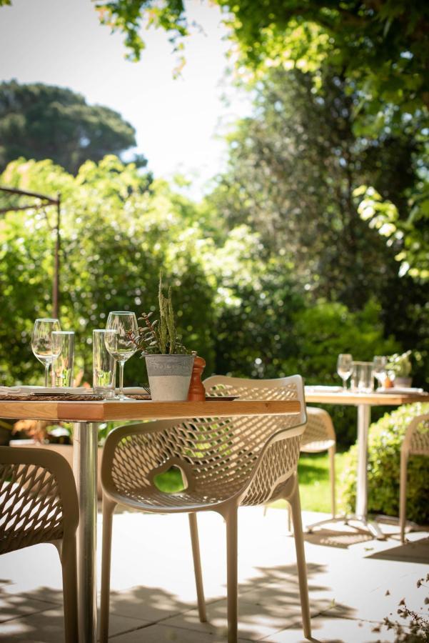 Societe Hoteliere De Montmirail Gigondas Exterior photo